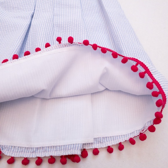 Seersucker & bright pink pom-pom trim dress (3T) - Picture 5 of 16